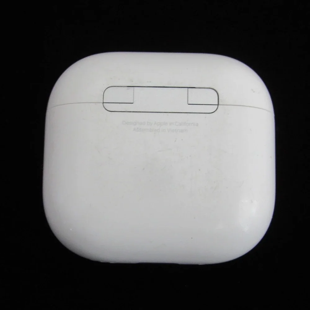 Apple Airpods 4 A3059‎ Case Only FOR PARTS *Read Description*